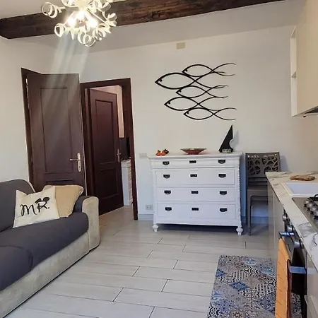 Monolocale Via Daneri Bonassola